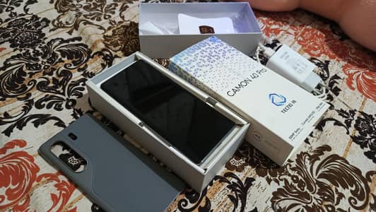 Tecno CAMON 40 Pro