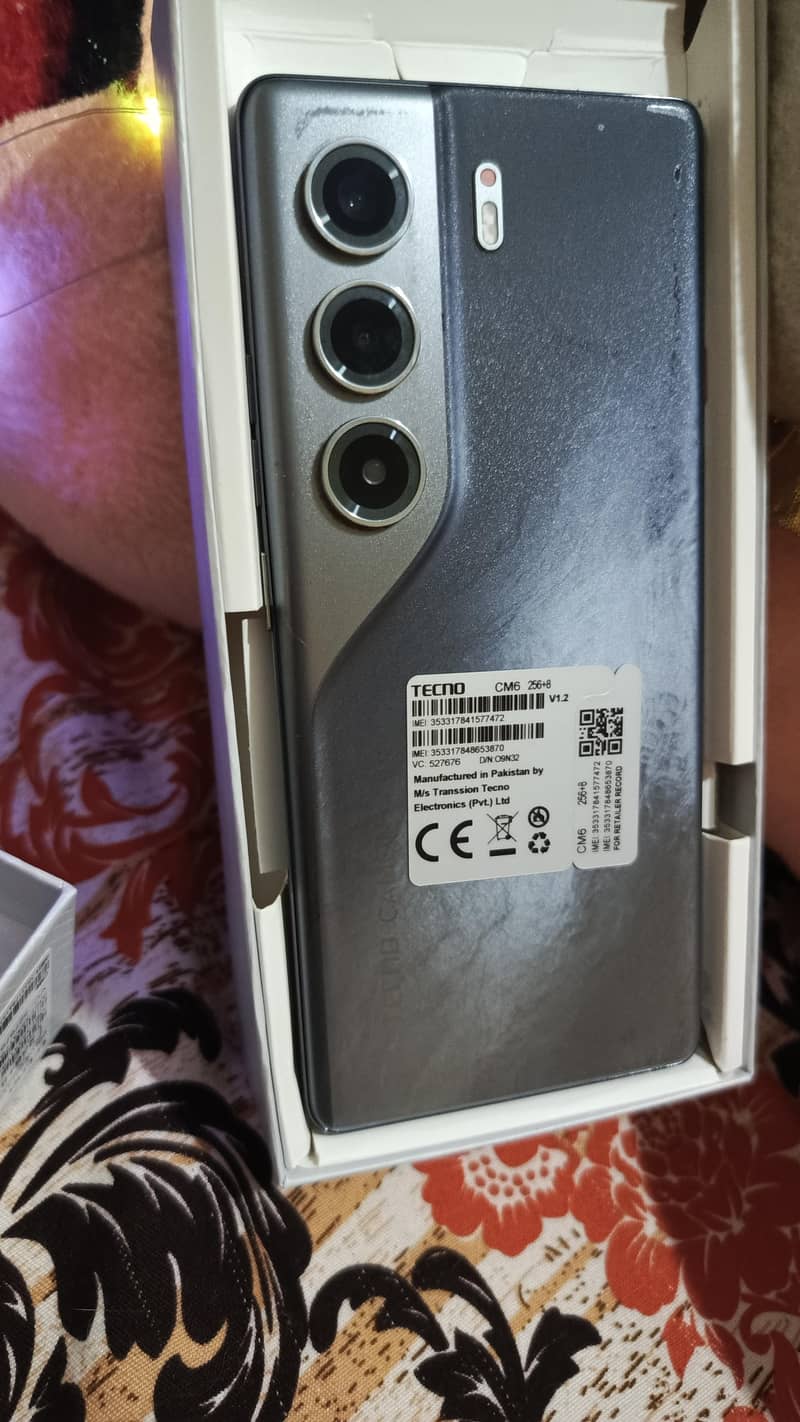 Tecno CAMON 40 Pro 2