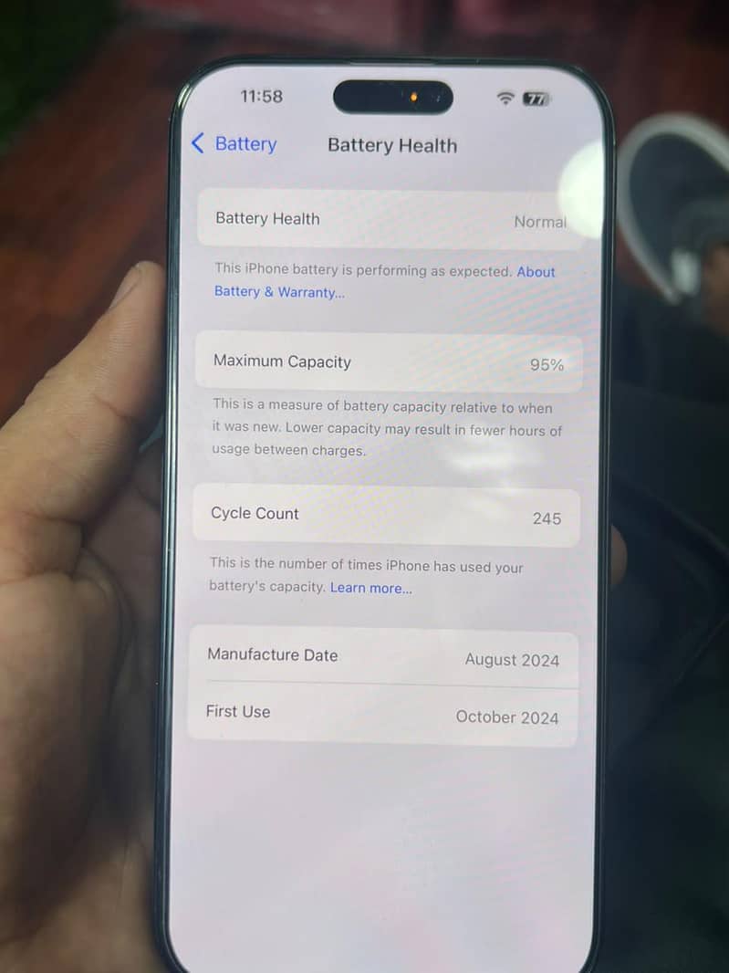 Apple iPhone 16 Pro Max 7