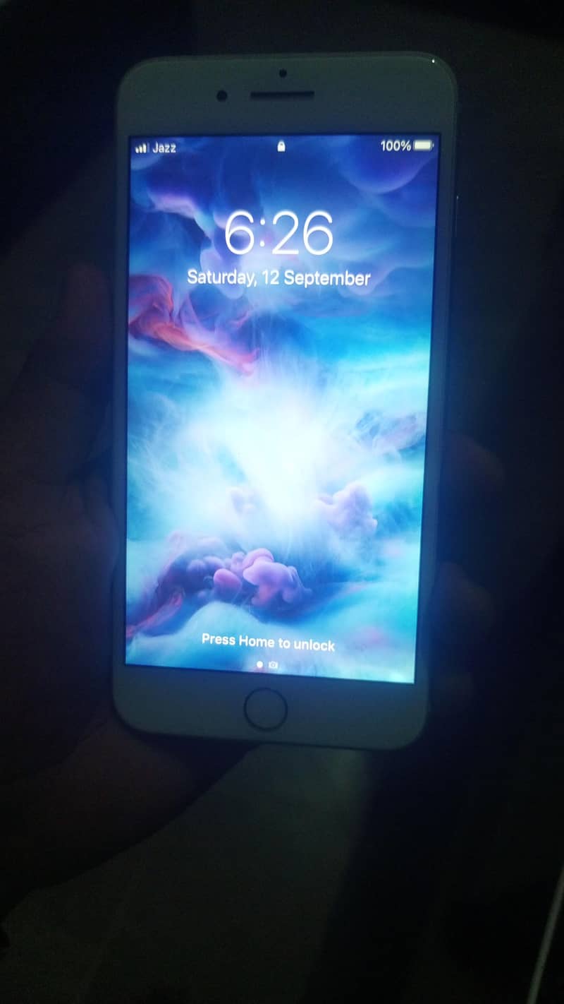 Apple iPhone 7 1