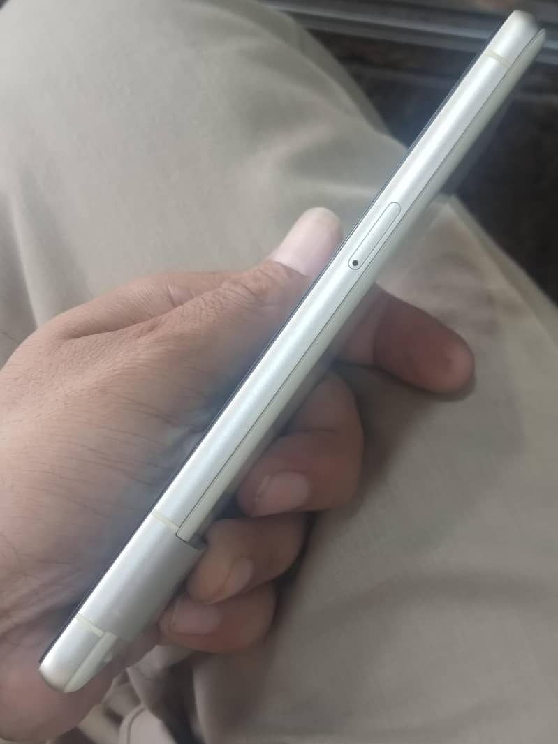 Google Pixel 7 6