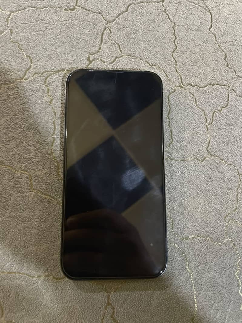 Apple iPhone 13 6