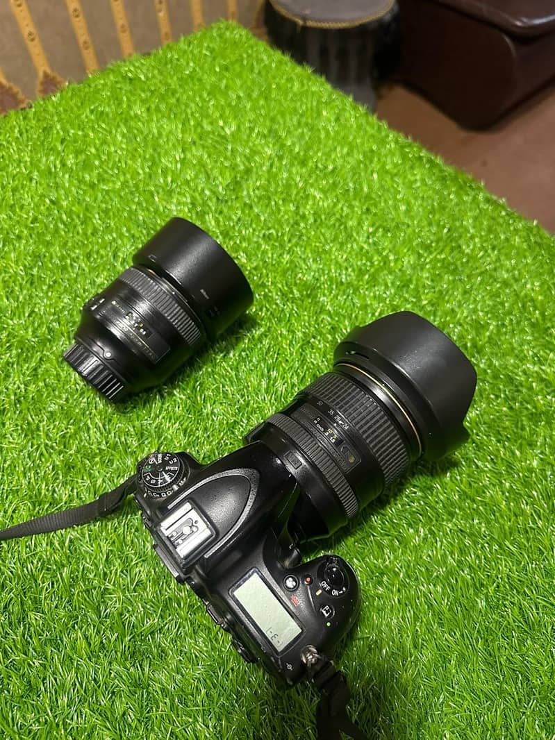 nikon 4