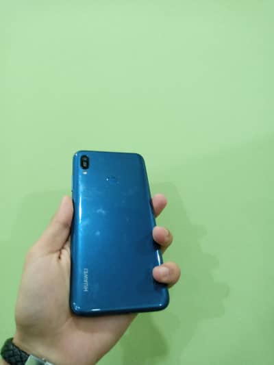 Huawei Y6