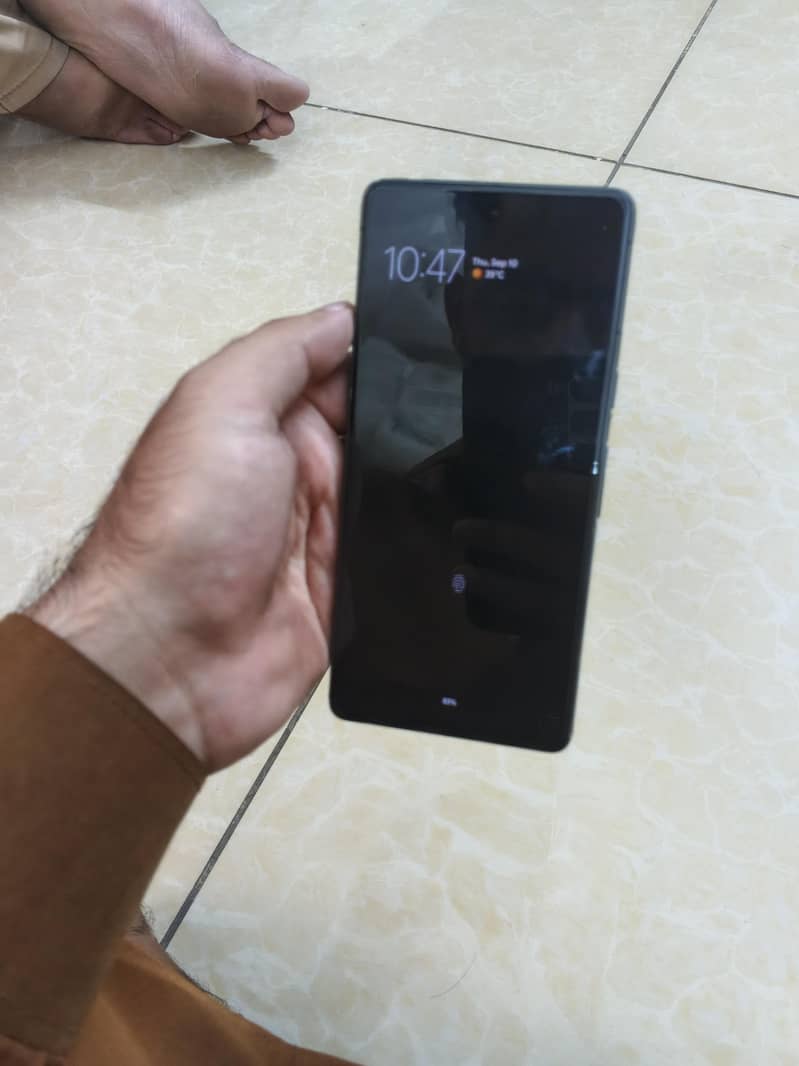 Google Pixel 7 3