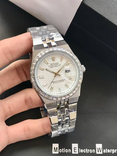 Rolex Watch For Sale in Reasonable Price and different colours for men
