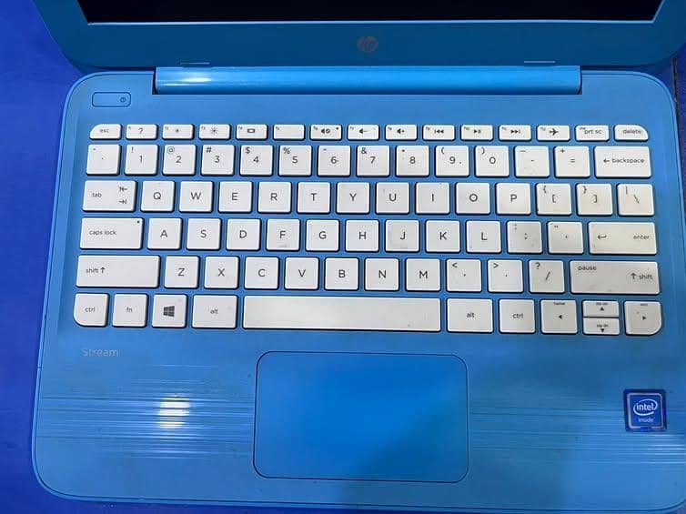 laptop 4