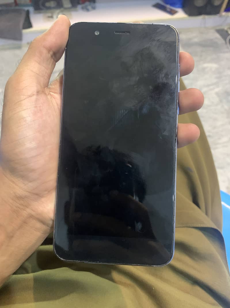 Huawei Nova 2 Plus 3