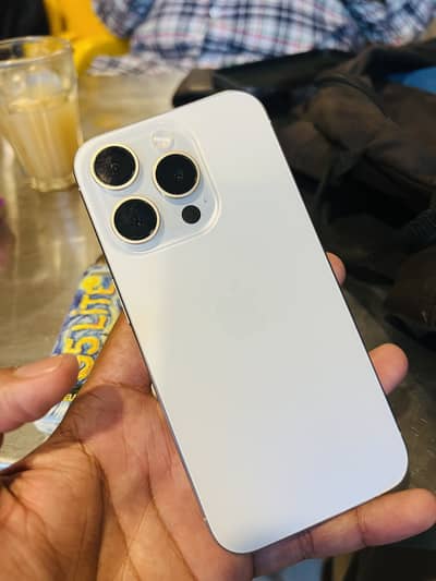 Apple iPhone 15 Pro 256gb JV