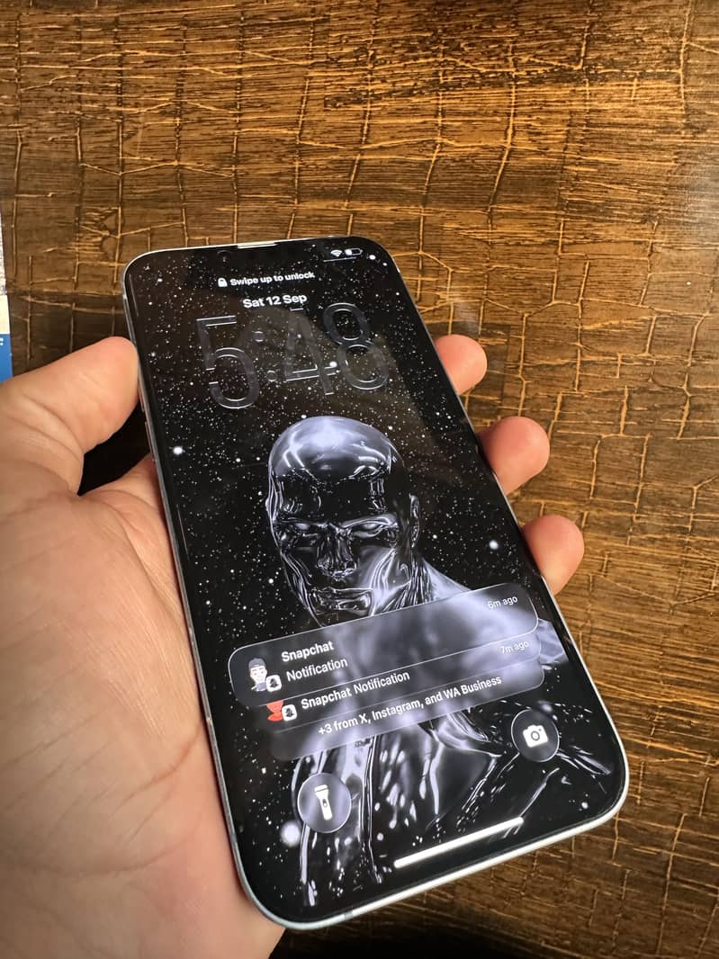 Apple iPhone 14 plus 4