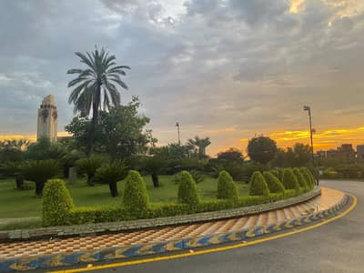10 MARLA PLOT A BLOCK - 50ft ROAD / MB PAID/ SNGPL PAID