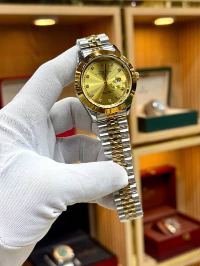 Rolex Watch in different colours With golden outline of dial