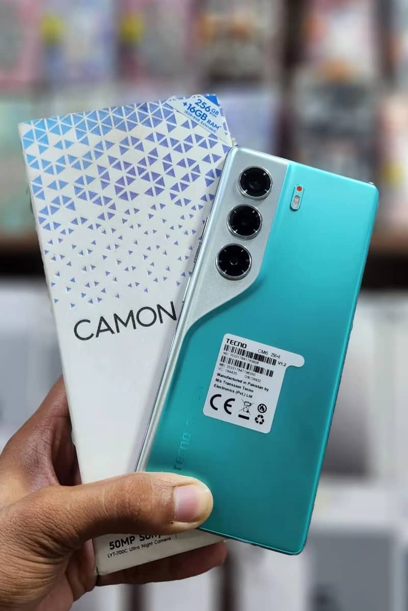 Tecno CAMON 40 Pro 0