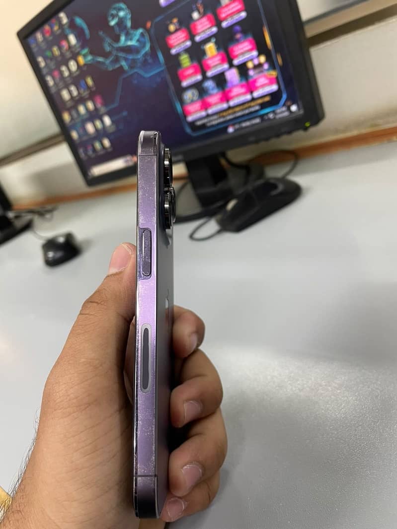 Apple iPhone 14 Pro 3