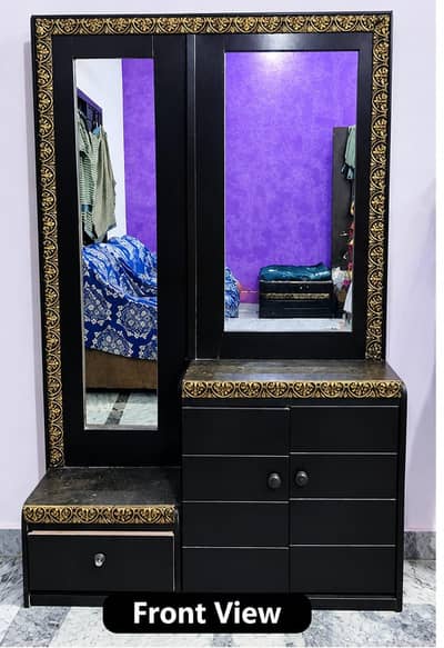 dressing table