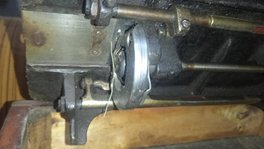 STITCHING MACHINE 2