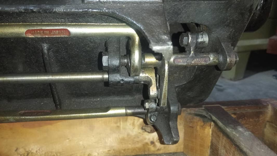 STITCHING MACHINE 4