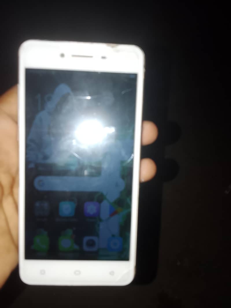 OPPO A37 1