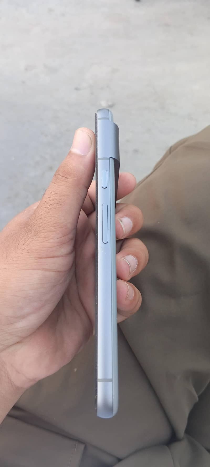 Google Pixel 8 5