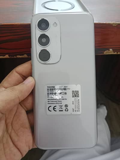 I want to sale Tecno spark 40 Pro plus open box 8.256