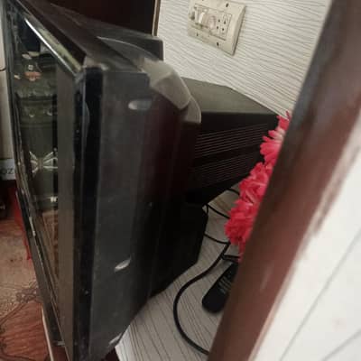 Nobel t. v.