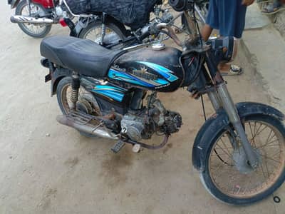 Unique 2015 urgent sell first owner he cplc clear he