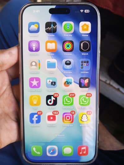 Apple iPhone 16 Pro Max (Factory unlocked}