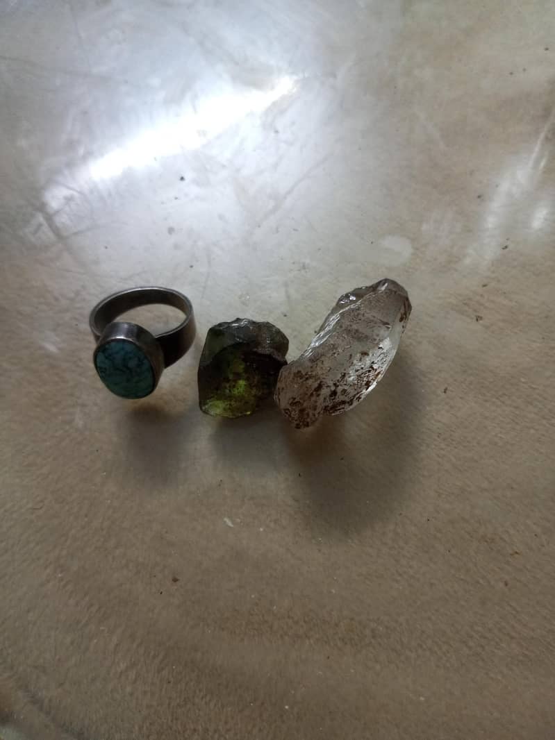 stones 0