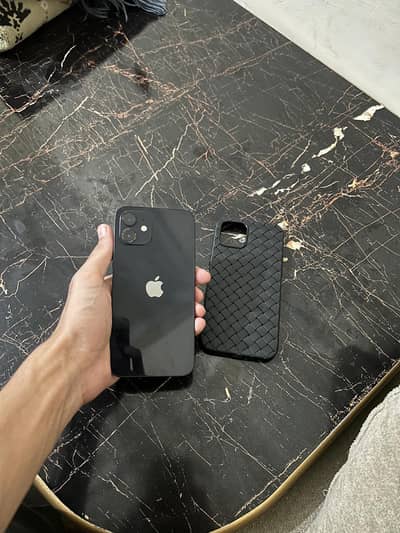 Apple iPhone 12