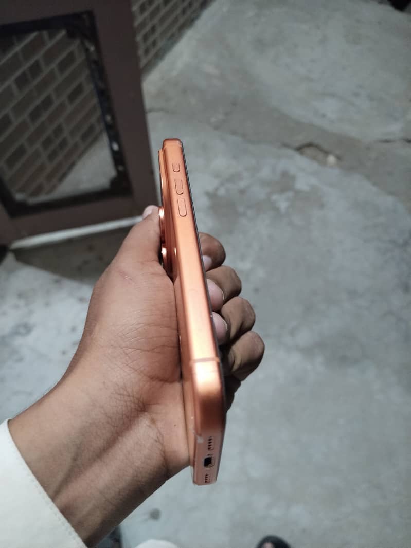 Apple iPhone 17 Pro 6