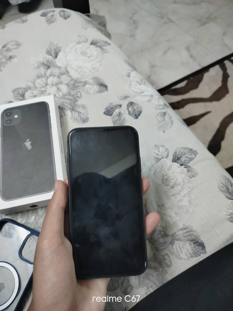 Apple iPhone 11 6