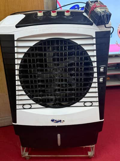 Ac & Dc cooler