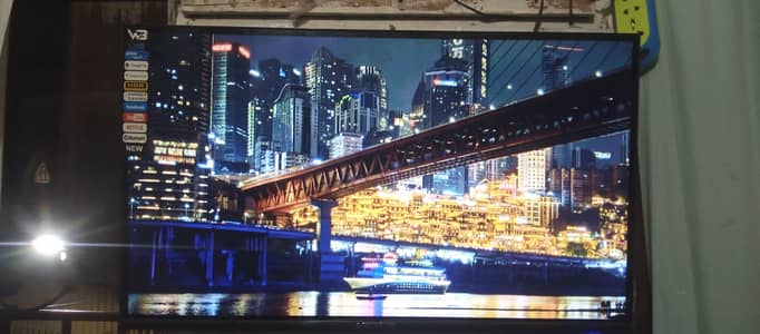 Samsung Smart Led t. v 32 inches