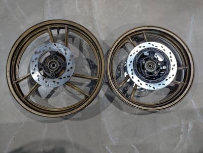 Suzuki GSXR 400 Rims