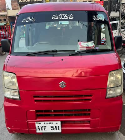 Suzuki Every 2012