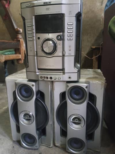 Sony GN 88d Sirf 2 front hi he ek dam saf condition men 03093630412