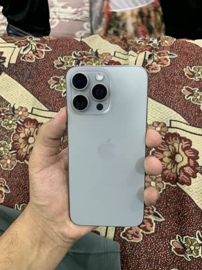 Apple iPhone 15 Pro Max