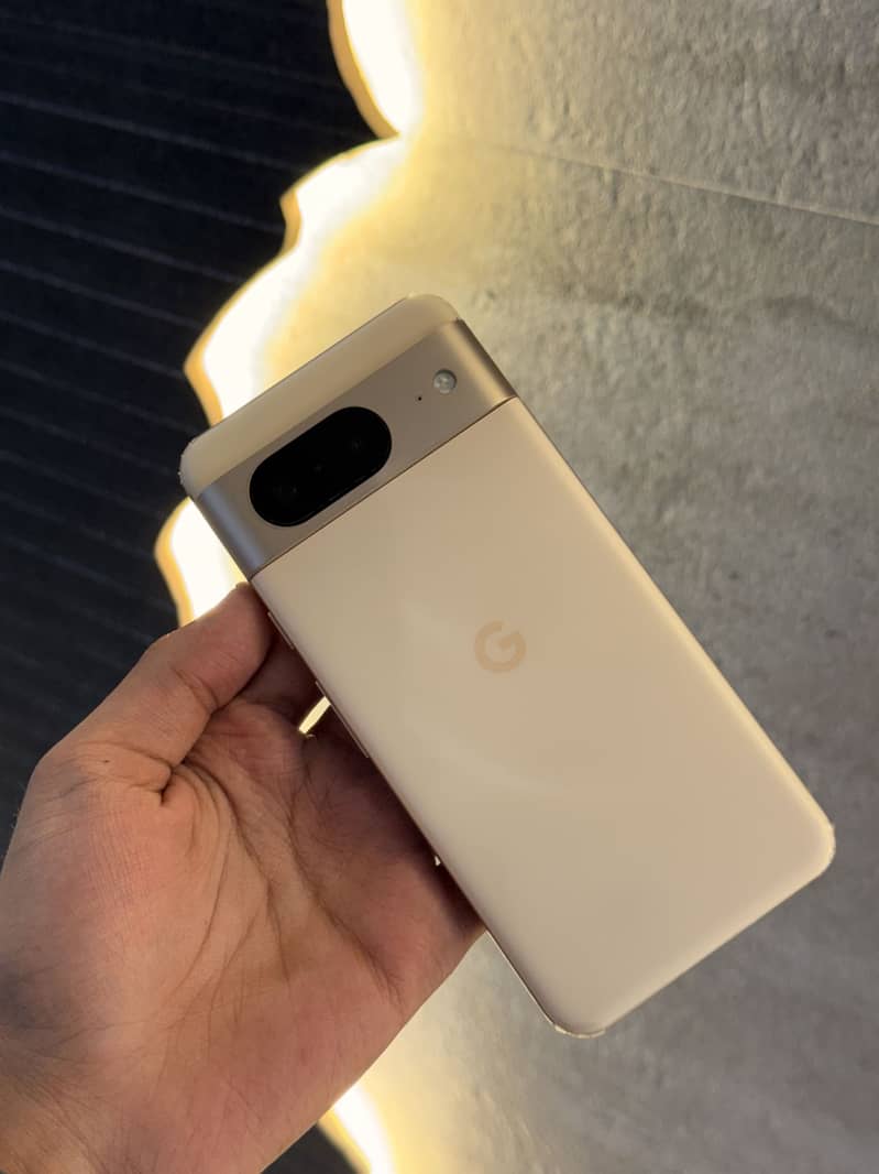 Google Pixel 8 3