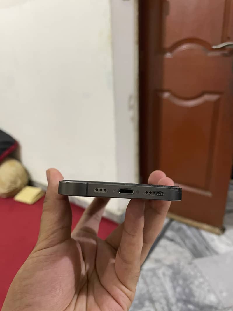Apple iPhone 12pro 2
