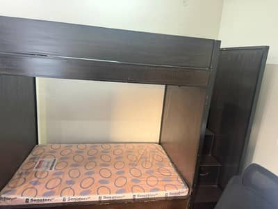 bunk bed