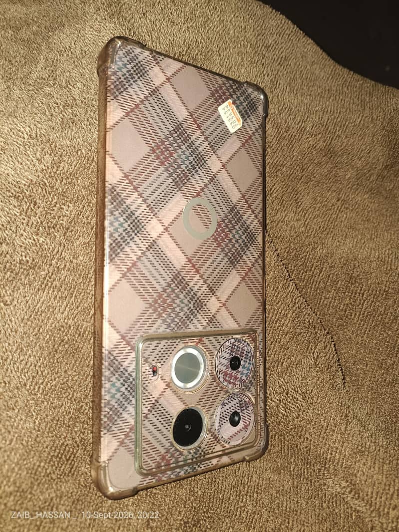 Infinix Note 40 Pro 1
