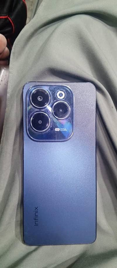 Infinix Hot 40