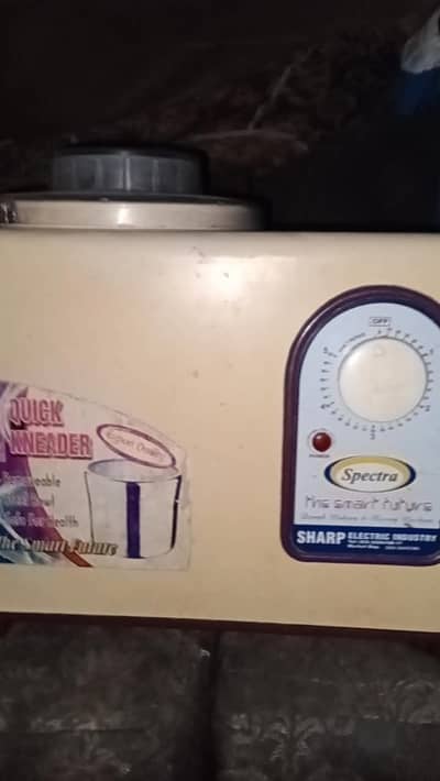 Spectra Electric Dough Maker Machine