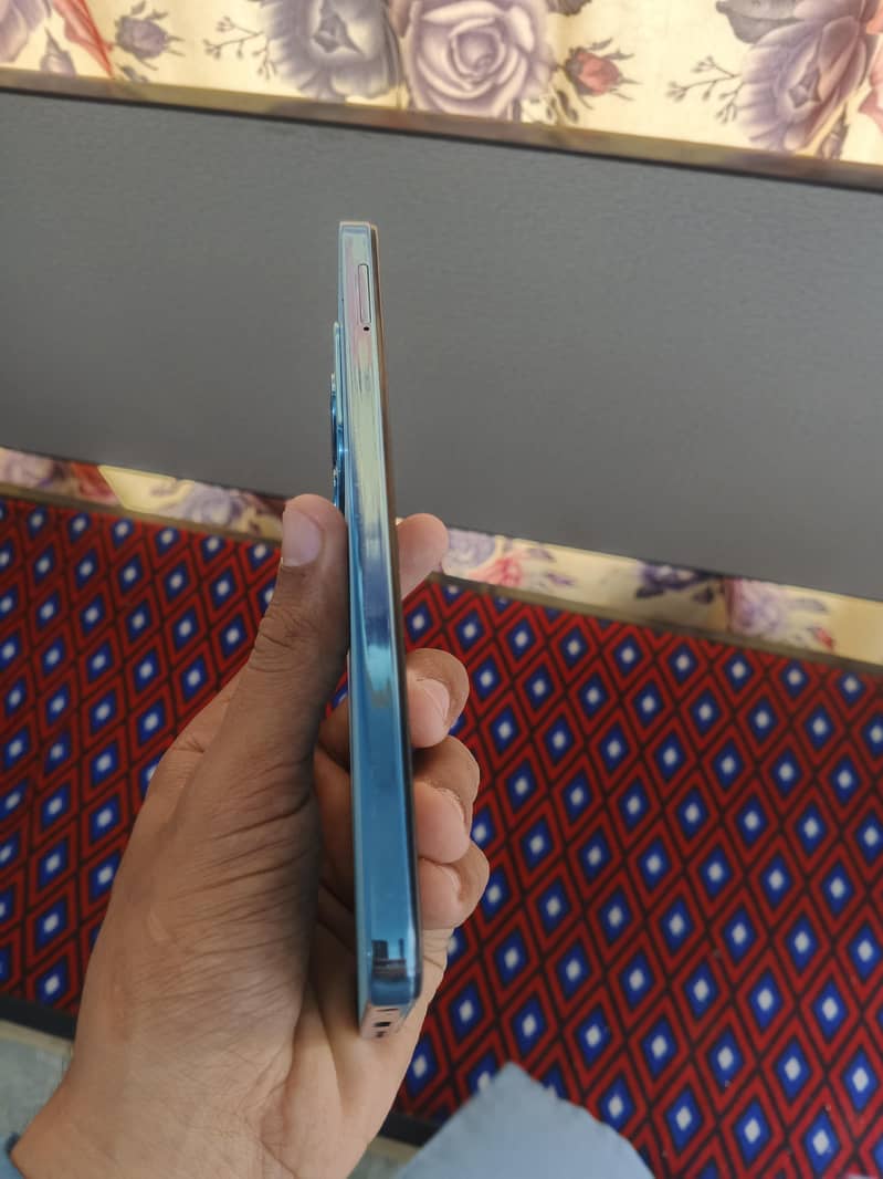 Tecno Spark 20 3