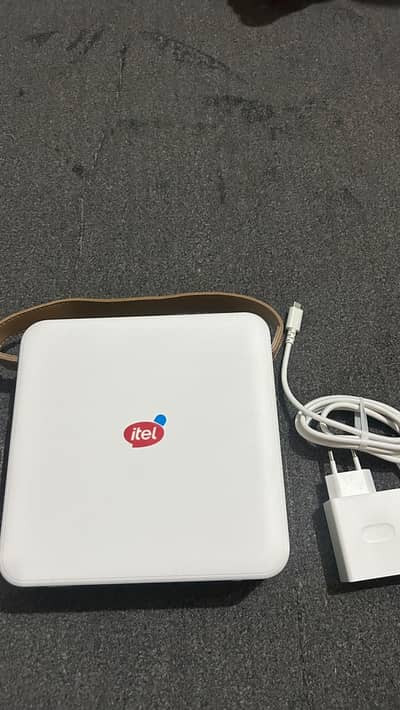 100000mAh portable power bank 10/10 condition