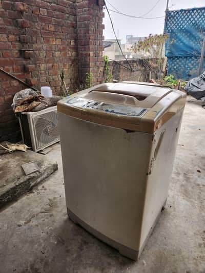 Dawlance Automatic Washing Machine - 10KG