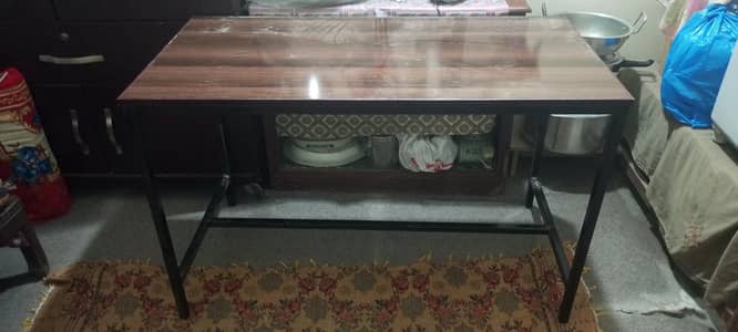 Computer Table