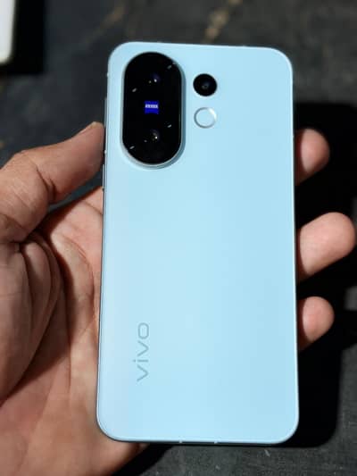 Vivo X200FE 10 by 10 512GB