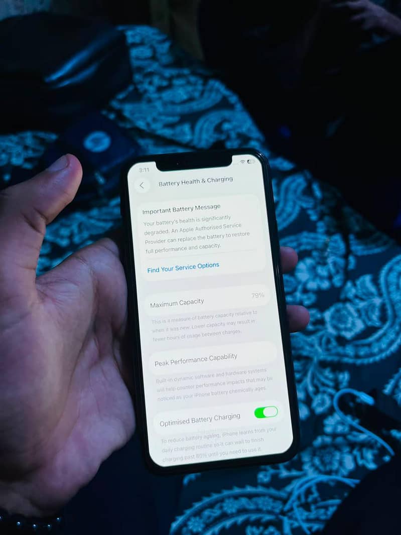 Apple iPhone 11 Pro 4