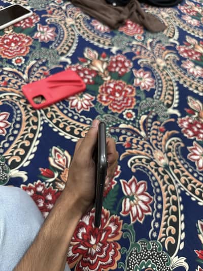 iPhone 11 64gb 81 battery health 10/9condition